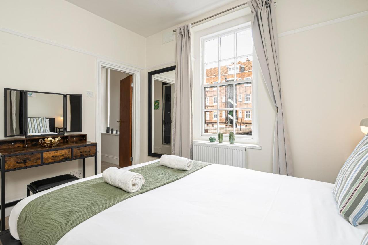 לונדון Beautiful 3 Bedroom Apartment Near Marble Arch And Oxford Street מראה חיצוני תמונה
