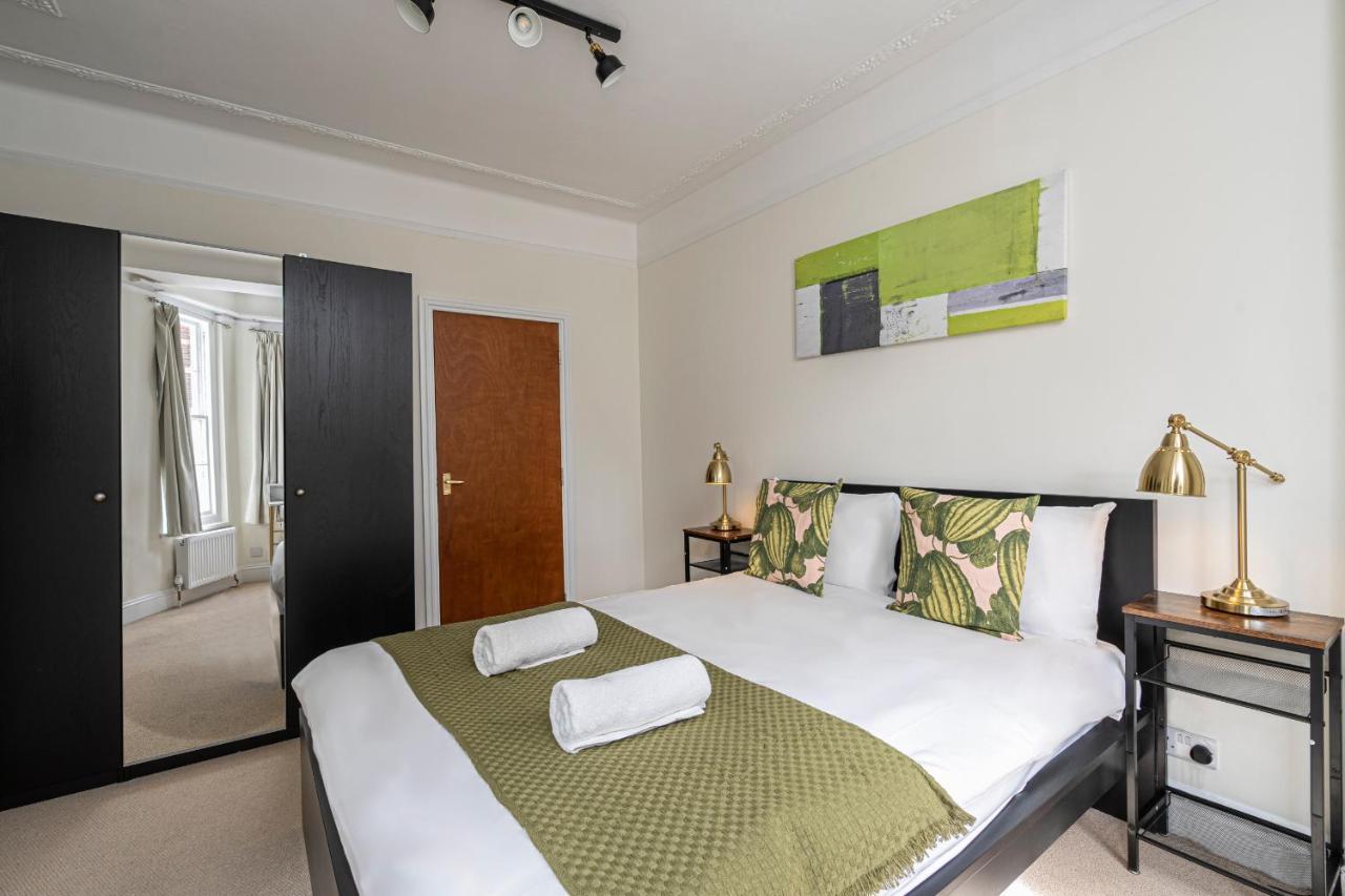 לונדון Beautiful 3 Bedroom Apartment Near Marble Arch And Oxford Street מראה חיצוני תמונה
