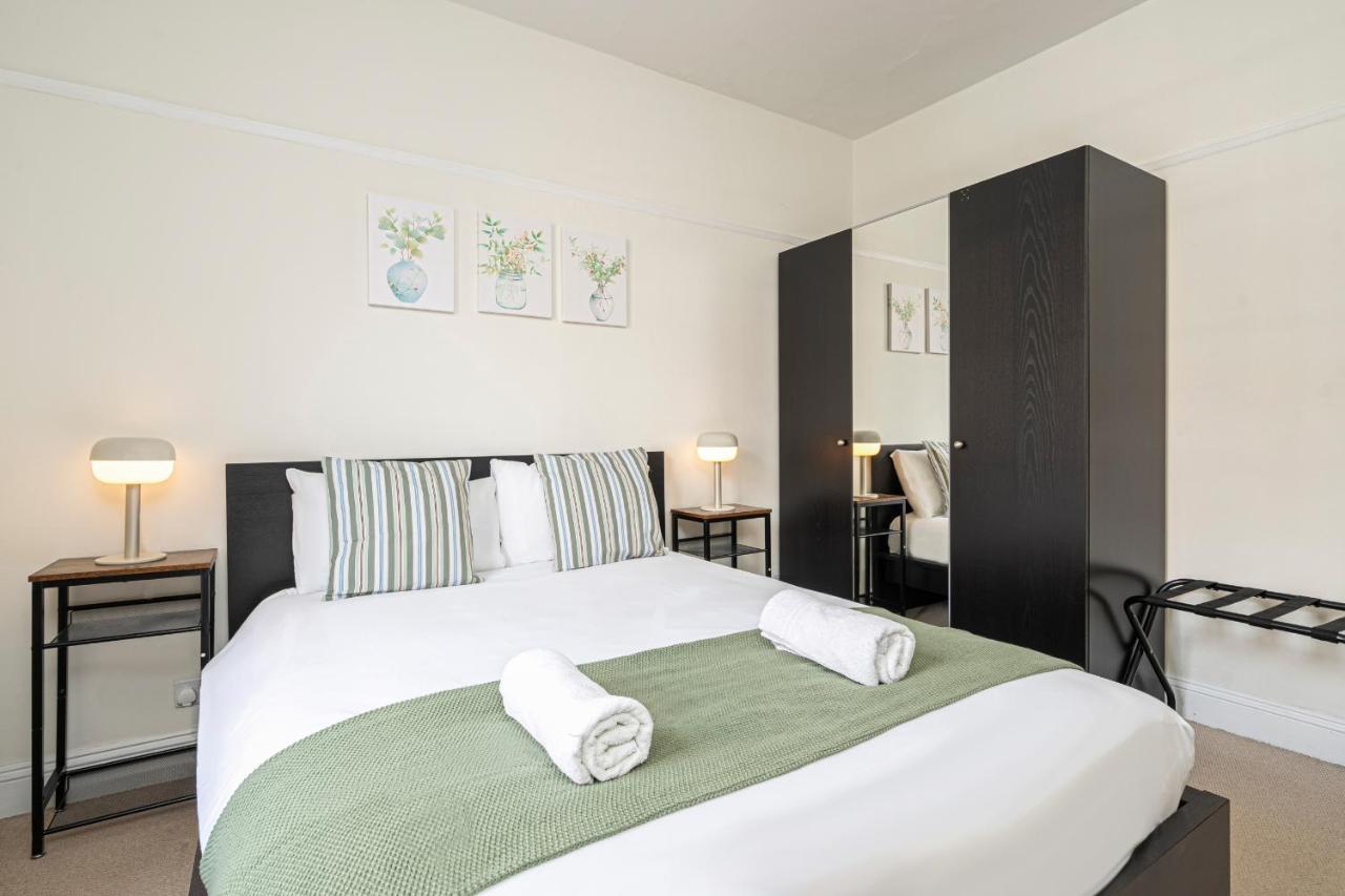 לונדון Beautiful 3 Bedroom Apartment Near Marble Arch And Oxford Street מראה חיצוני תמונה